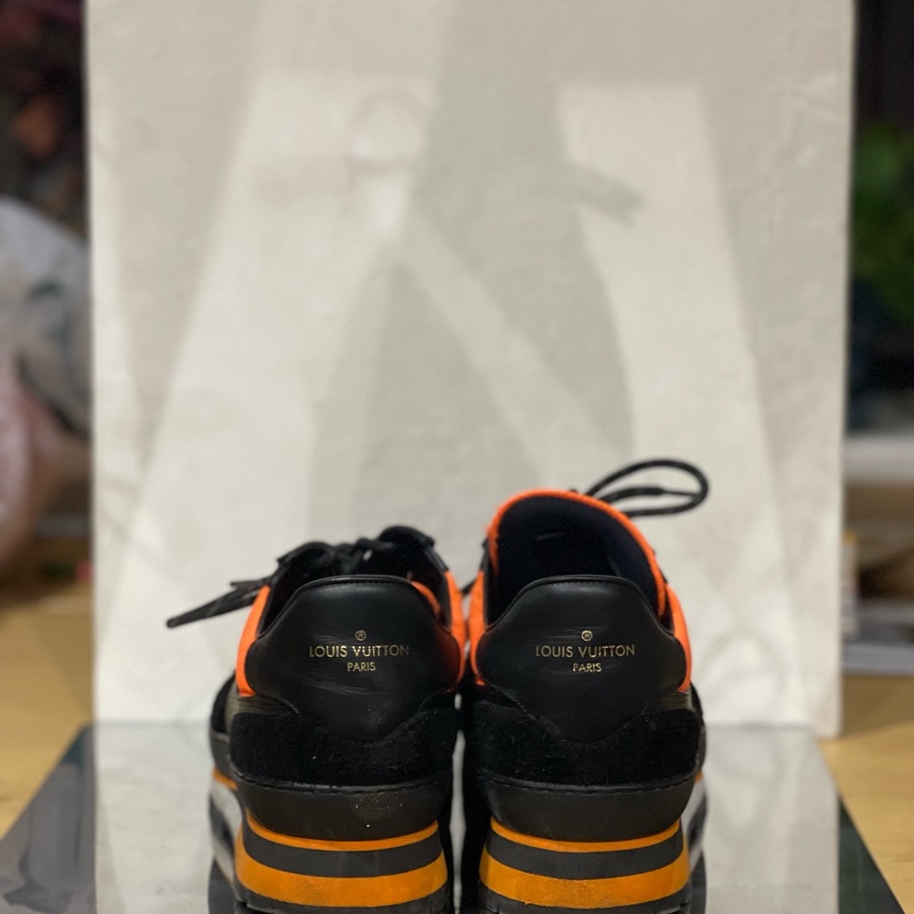 Louis Vuitton Runners - Picture 4 of 5